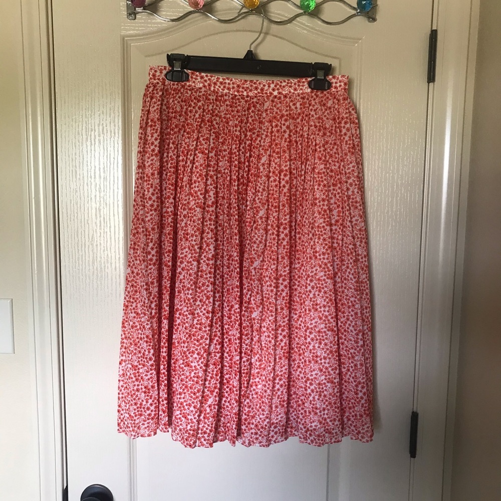 🦩J. Crew Pleated Skirt🦩